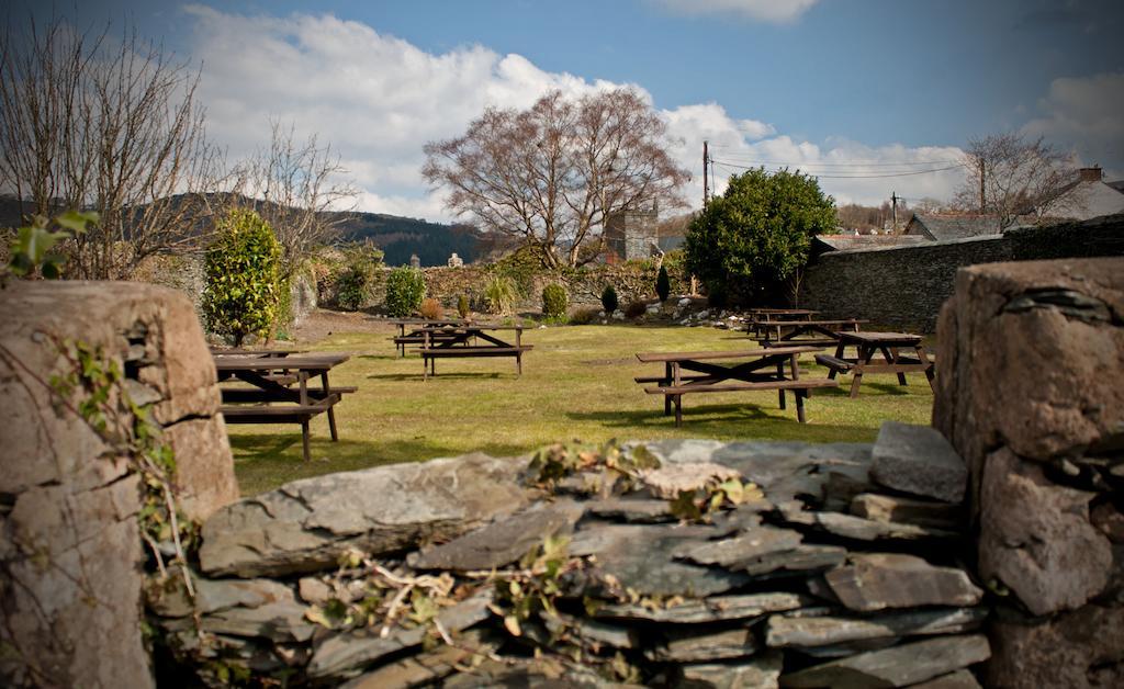 The White Lion Hotel Machynlleth Exterior foto